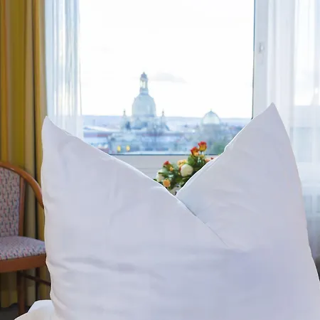 Am Terrassenufer Дрезден