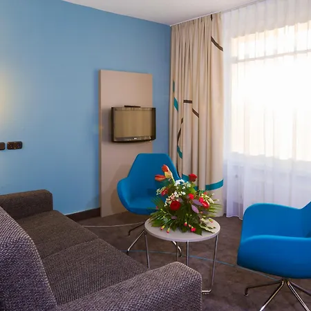 Am Terrassenufer Dresden