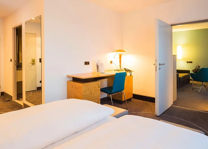 Am Terrassenufer Отель Дрезден