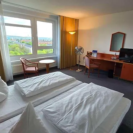 Am Terrassenufer, Worldhotels Distinctive Hotel Dresden