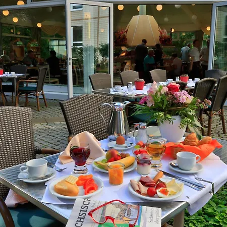 Am Terrassenufer, Worldhotels Distinctive Dresden