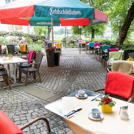 Am Terrassenufer, Worldhotels Distinctive 4*