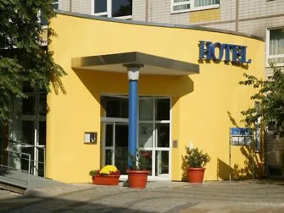 Am Terrassenufer, Worldhotels Distinctive 4* دريسدن