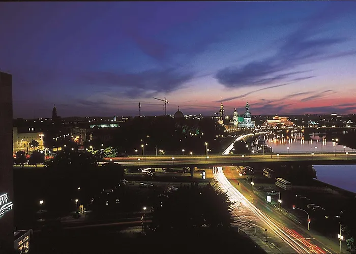 Am Terrassenufer Δρέσδη