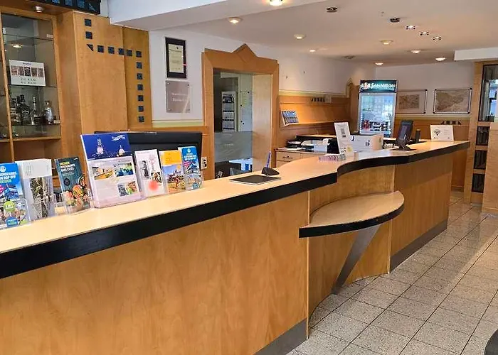 Am Terrassenufer Ξενοδοχείο 4*