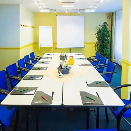 Hotell Am Terrassenufer