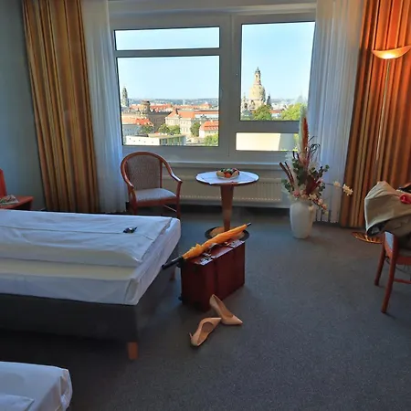 Hotell Am Terrassenufer