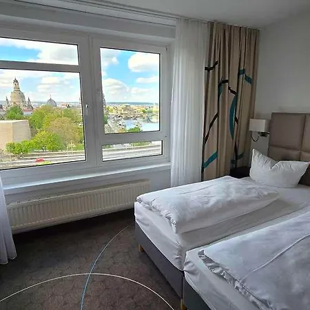 Am Terrassenufer Drezno