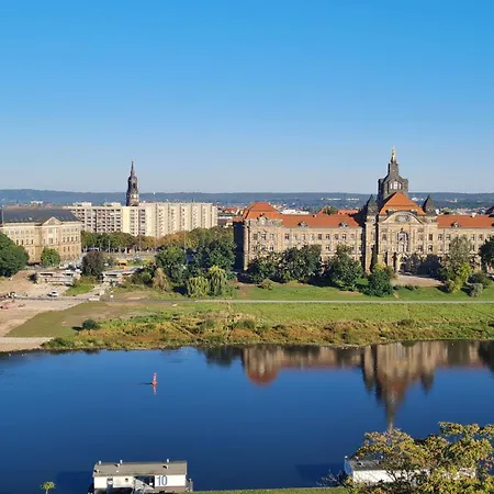 Am Terrassenufer Drezno