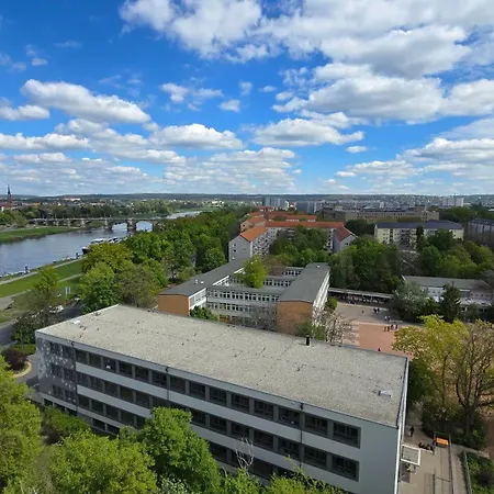 Am Terrassenufer Hotel Drezno