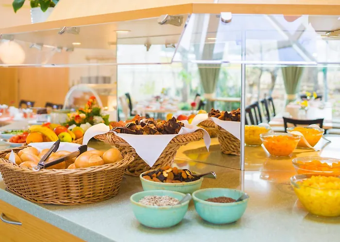 Am Terrassenufer Отель