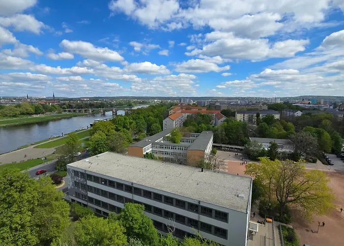 Am Terrassenufer Отель Дрезден