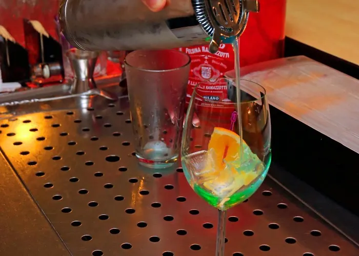 Am Terrassenufer 4* Дрезден